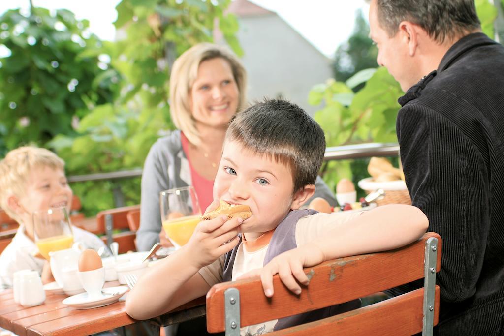 Alte Schule Reichenwalde Hotel Ngoại thất bức ảnh